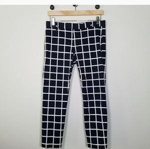 GAP Size 4 Slim Cropped Grid Jeans